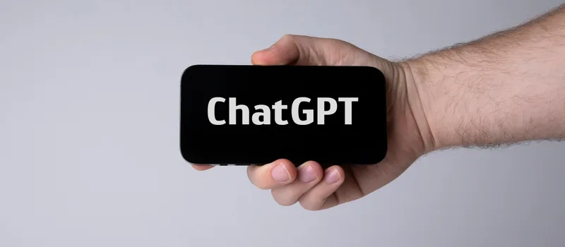 ChatGPT on a smartphone – Answer Engine Optimization for businesses