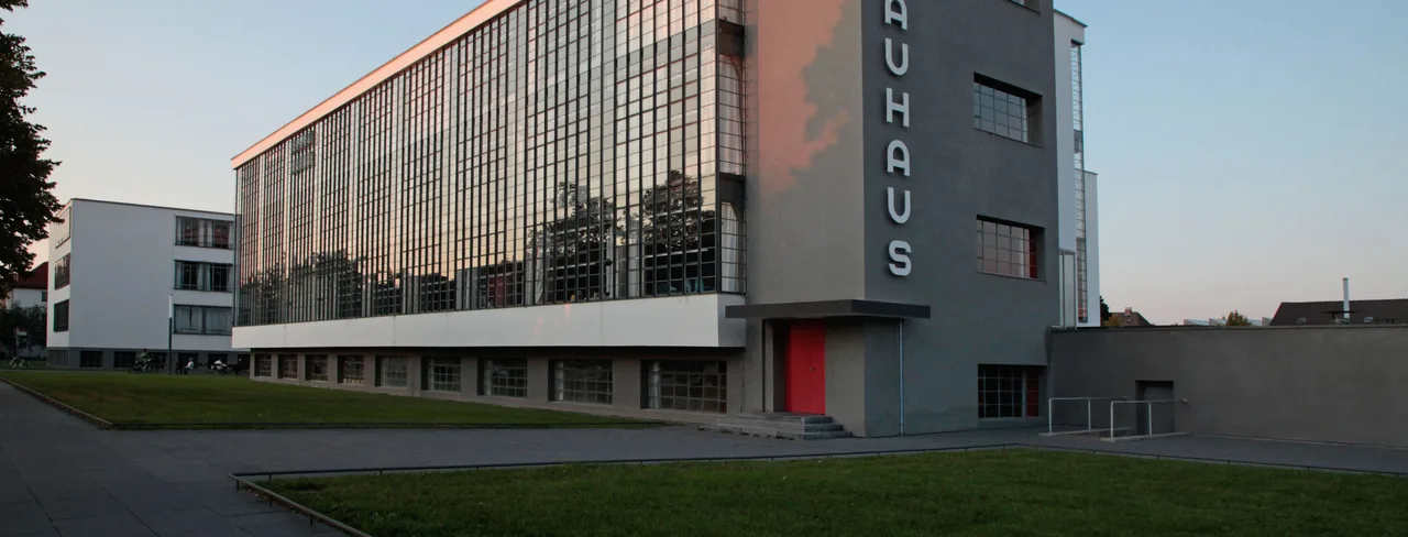 Bauhaus building Dessau – digitalization funding for businesses in Saxony-Anhalt
