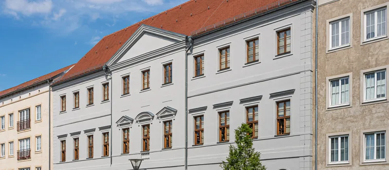 Marktplatz Dessau, downtown – local visibility for craftsmen and trades